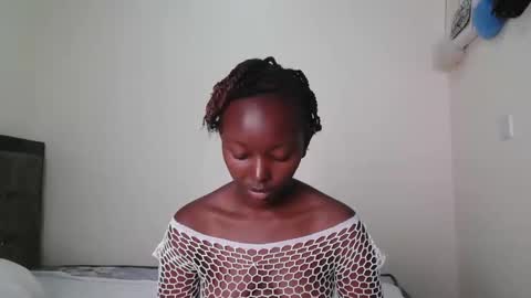 essypetite online show from November 27, 7:28 pm