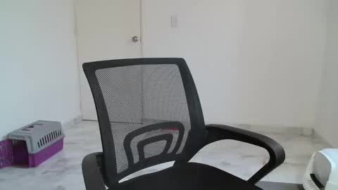 estefania_starlovee online show from March 3, 9:32 pm