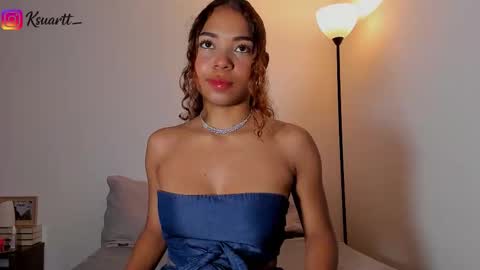 estefy_arroyo1 online show from March 18, 12:15 am