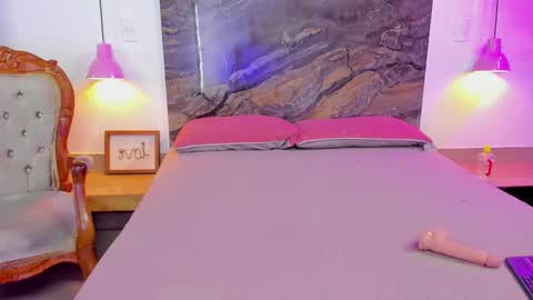 Stefy online show from February 22, 3:45 am