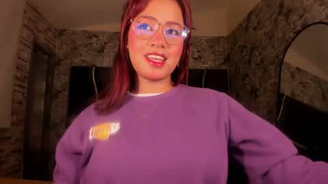 estrella05_ online show from February 18, 2:05 am