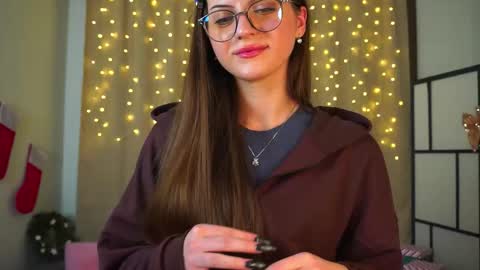 Anna  online show from December 18, 9:30 pm