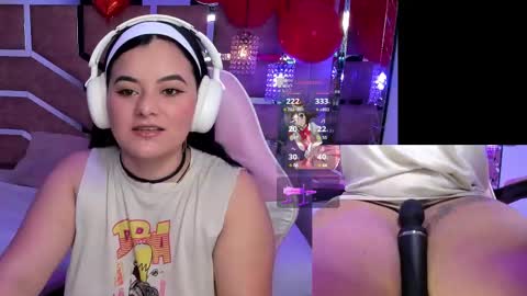 Aura online show from March 2, 8:46 pm