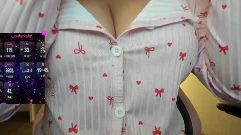 eternalmuse online show from April 15, 9:10 am