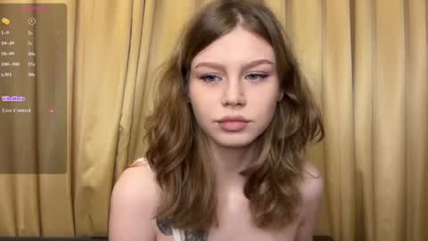 Tiia online show from June 14, 8:42 pm