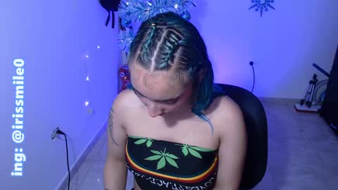 Iris Smile  independent model online show from December 6, 9:45 pm