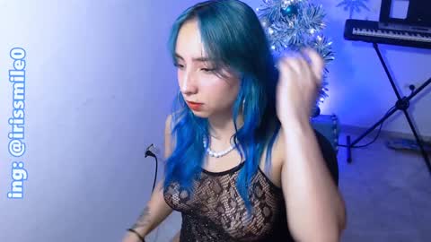 Iris Smile  independent model online show from December 28, 11:59 pm