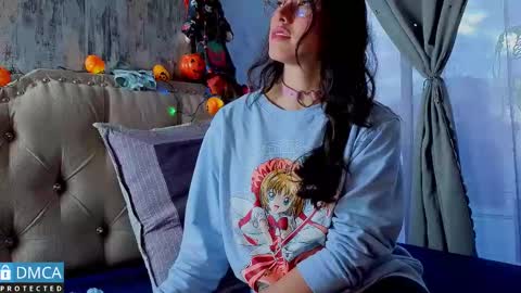 eva delight online show from October 31, 11:36 am