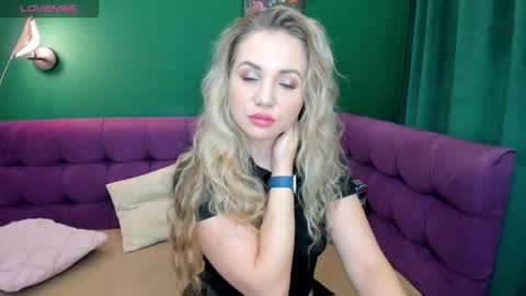 Eva 3 online show from September 19, 1:48 am