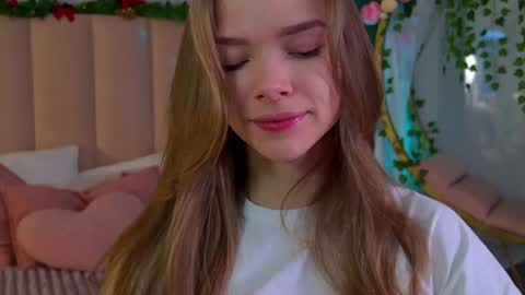 Eva online show from December 17, 8:12 am