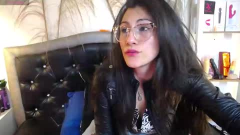 Eva Notty  online show from February 21, 2:16 pm