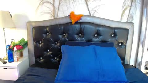 Eva Notty  online show from February 11, 11:31 am