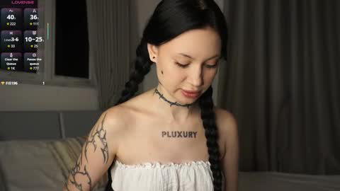 Eva online show from October 14, 3:47 pm