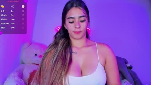 Eva Shinee online show from October 1, 2:00 pm