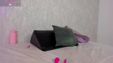 Eva online show from October 22, 5:18 pm