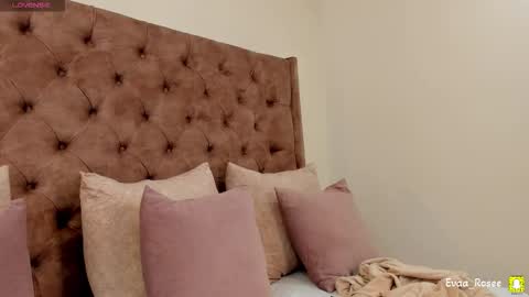 Eva online show from November 6, 9:32 pm