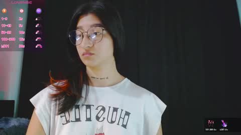 Evah Lee online show from October 23, 1:33 am