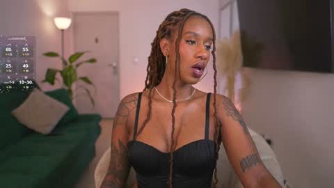 evajacksss_ online show from January 30, 9:36 pm