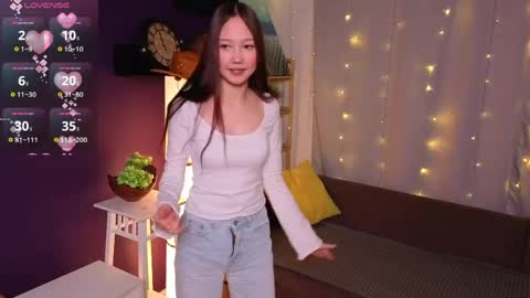 Hello im Lia online show from May 15, 4:10 pm