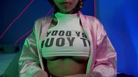 Eva online show from December 6, 12:05 pm