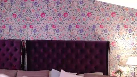 Eva online show from February 21, 1:44 pm