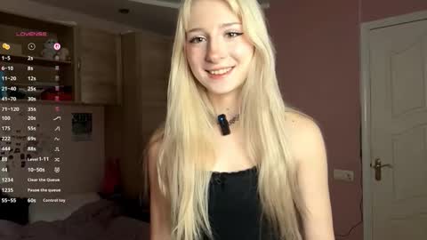 Eva online show from November 19, 9:31 am