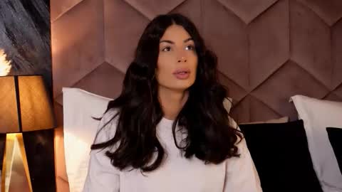 EvaRhea online show from September 29, 2:49 am