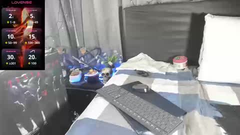 evasaenz online show from September 23, 10:30 pm