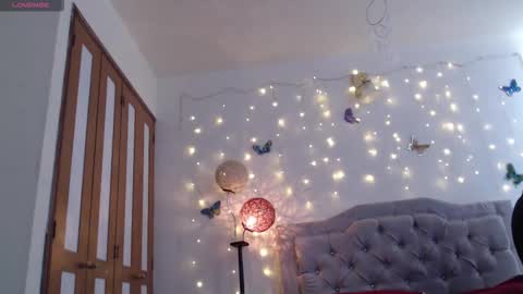 EVA SANTANA  online show from October 27, 11:50 am