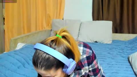 Eva online show from December 5, 1:38 am