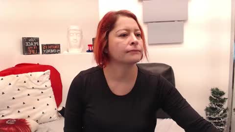 Eva Twiss online show from February 2, 11:53 am