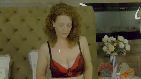 EveHamilton online show from September 13, 7:11 pm