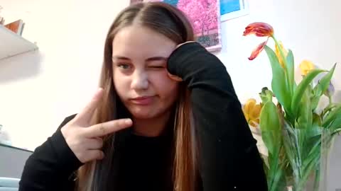 Noor online show from March 11, 11:47 am