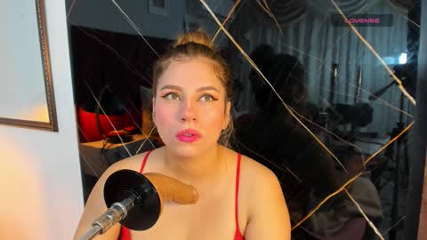 EVELIN online show from November 18, 1:23 pm