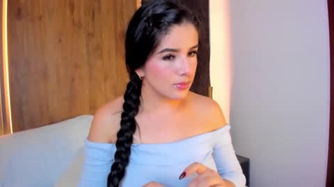 E V E L I N online show from September 23, 2:10 am