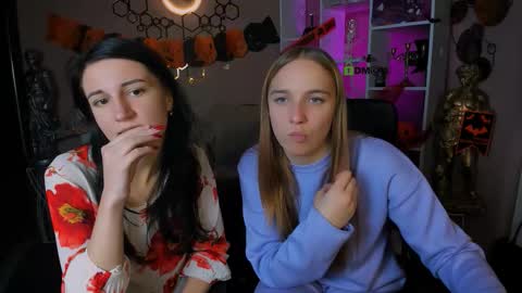 evelina online show from October 29, 1:26 pm