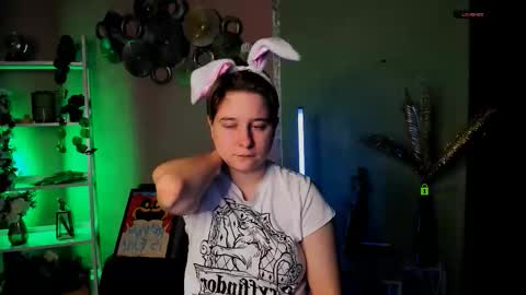 evelina online show from November 5, 7:02 am