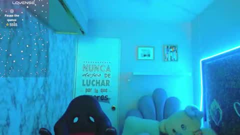 Juliana online show from January 19, 6:32 pm