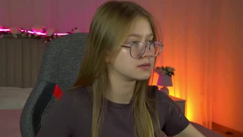 Eve online show from October 1, 12:43 pm