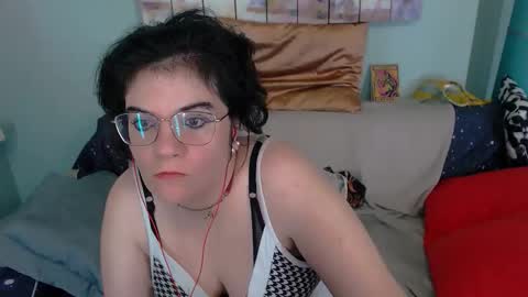 Everly online show from November 2, 8:23 pm