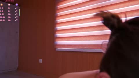 Anita online show from April 16, 8:14 am