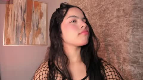 Sophia online show from February 5, 8:14 pm