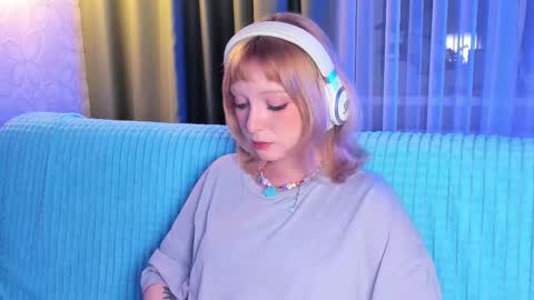 Forget me not eve on CB online show from November 8, 12:48 am