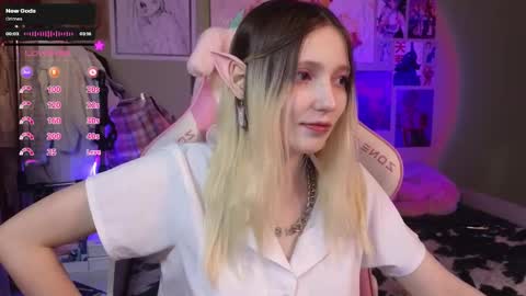 Evie online show from February 8, 12:38 am