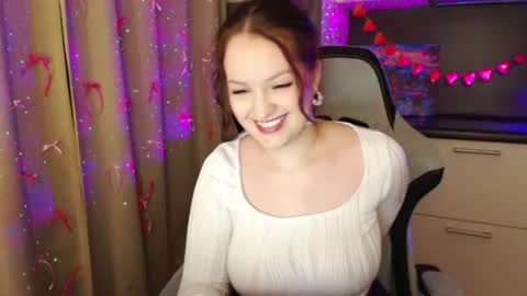 Lessie online show from February 28, 8:39 pm