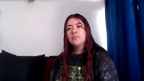 evilheart_69 online show from December 1, 4:09 pm