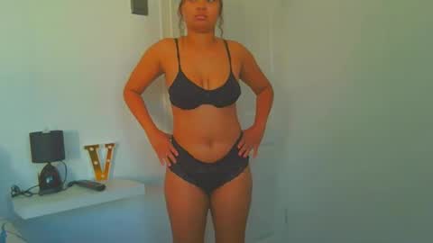 courtney online show from March 20, 7:02 am