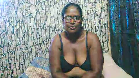 exotic_indian95 online show from January 17, 3:41 pm