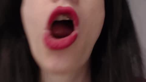 exotica_girl online show from April 14, 12:27 pm