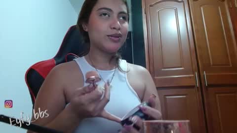 Nadia online show from November 7, 8:47 pm